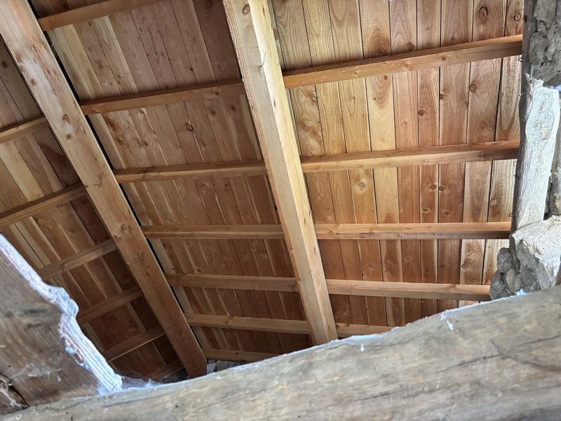 Maison ancienne - 300 m² - 6 pièces