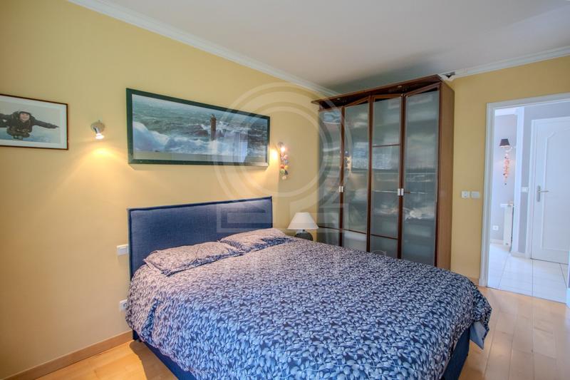 Maison ancienne - 240 m² - 8 pièces