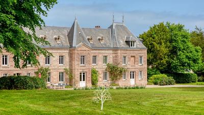 Château - 450 m² - 12 pièces