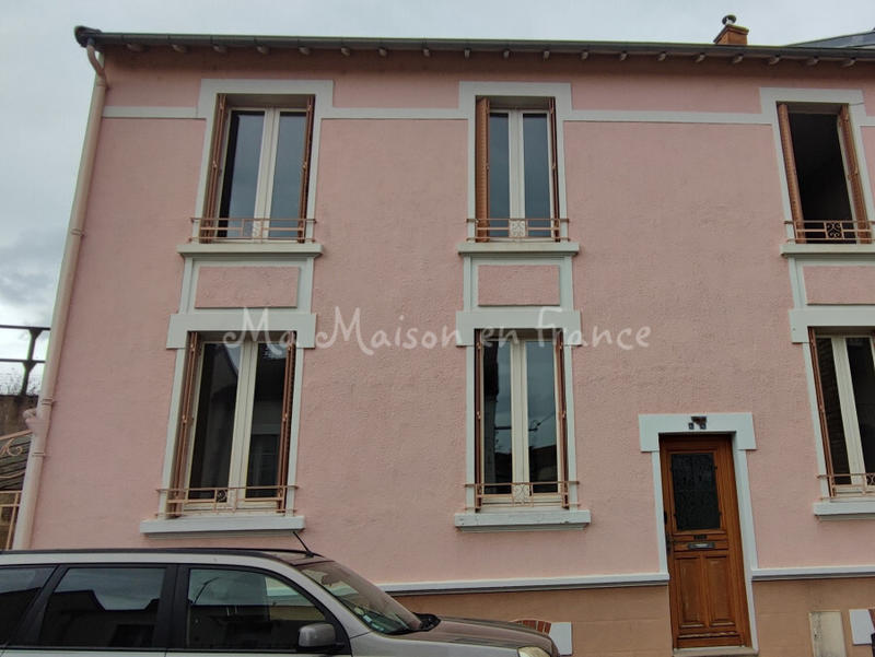 Maison - 85 m² - 5 pièces