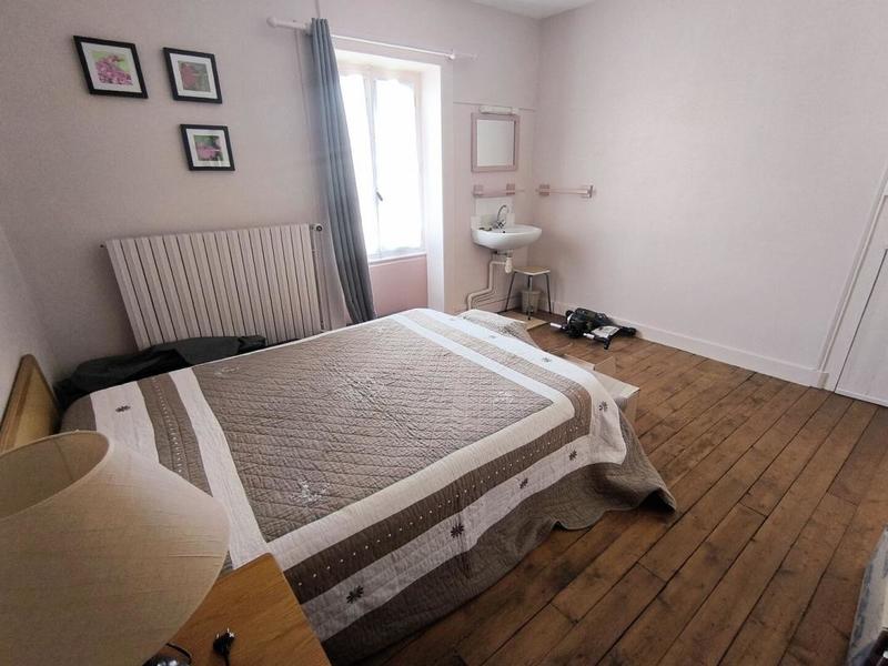 Maison - 153 m² - 7 pièces