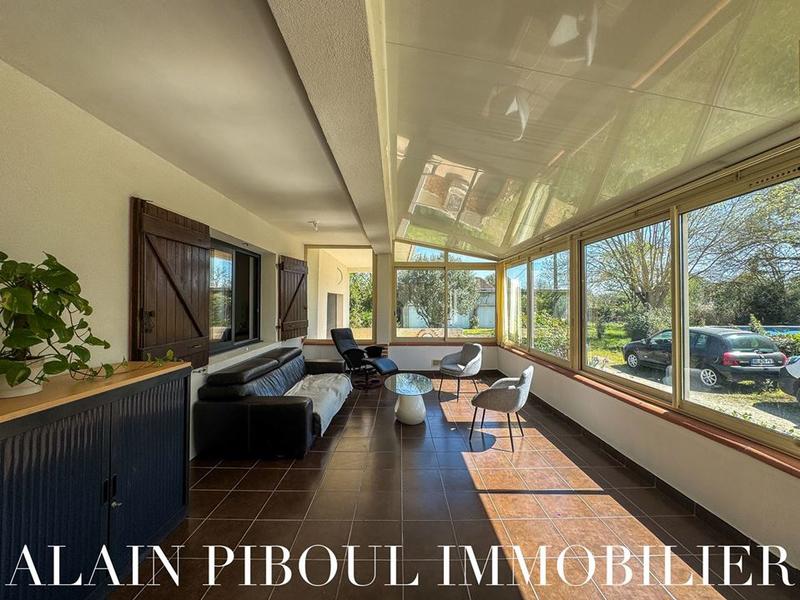 Maison traditionnelle - 141 m² - 5 pièces