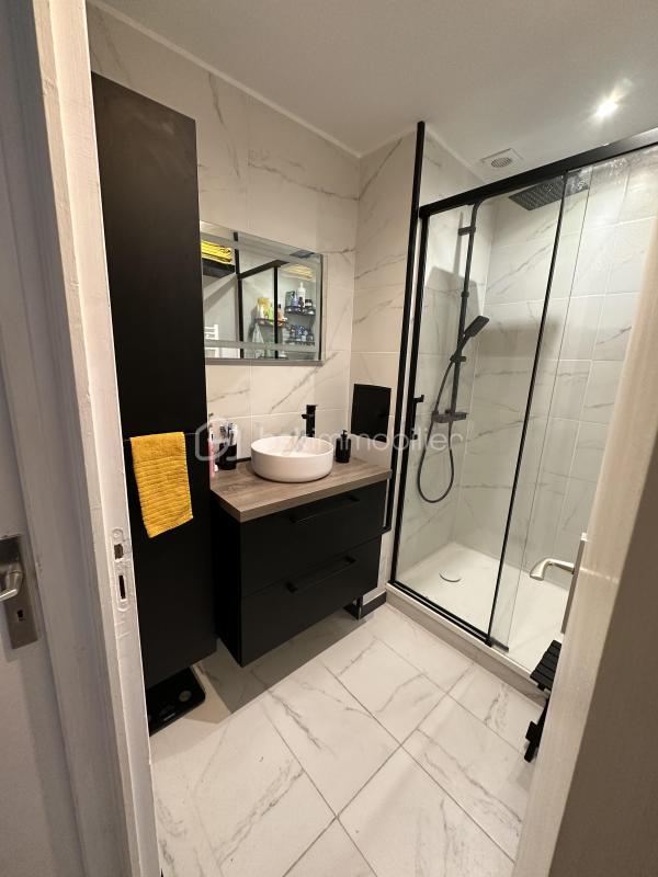 Appartement - 70 m² - 4 pièces