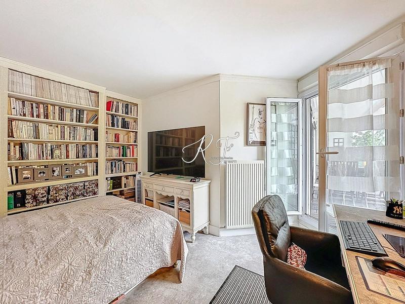 Appartement - 110 m² - 5 pièces