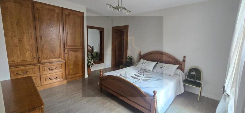 Hôtel particulier - 300 m² - 10 pièces