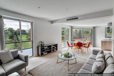 Appartement - 108 m² - 6 pièces