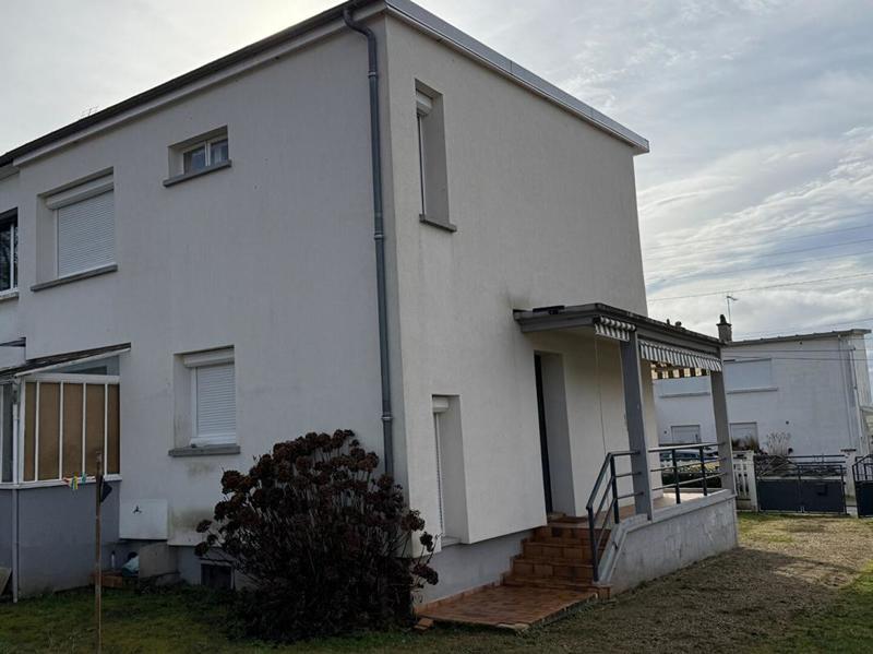 Maison - 83 m² - 4 pièces