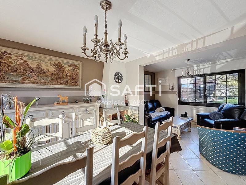 Maison - 90 m² - 6 pièces