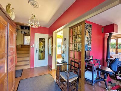 Maison traditionnelle - 143 m² - 5 pièces