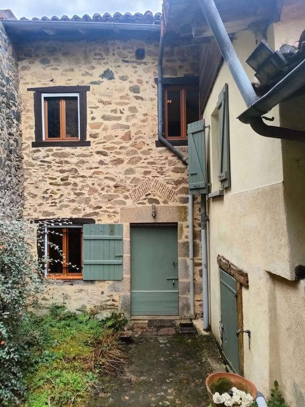 Maison de village - 112 m² - 6 pièces