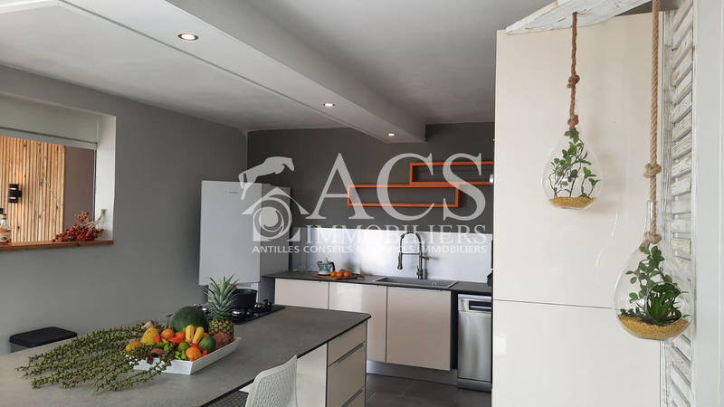 Villa - 278 m² - 8 pièces