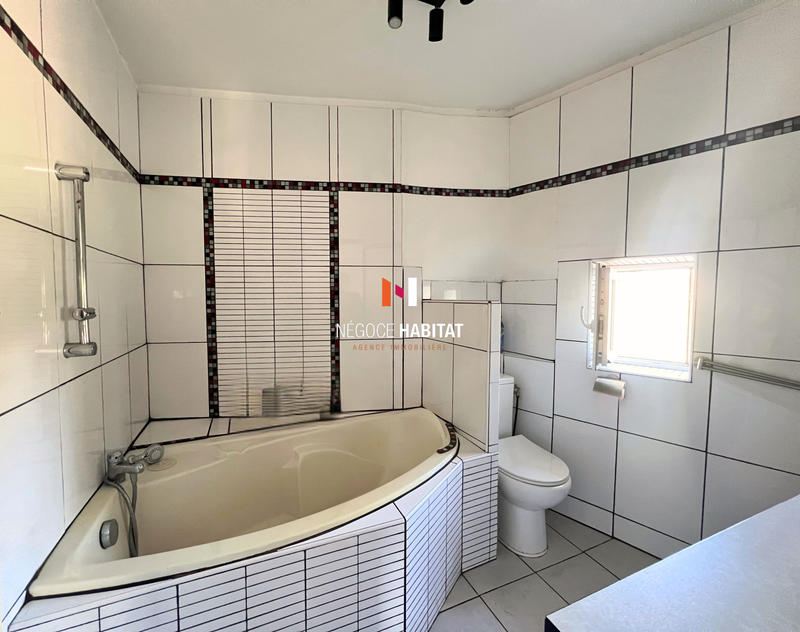 Maison de village - 77 m² - 4 pièces