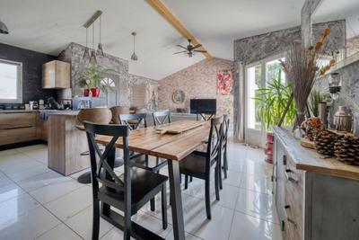 Villa - 144 m² - 7 pièces