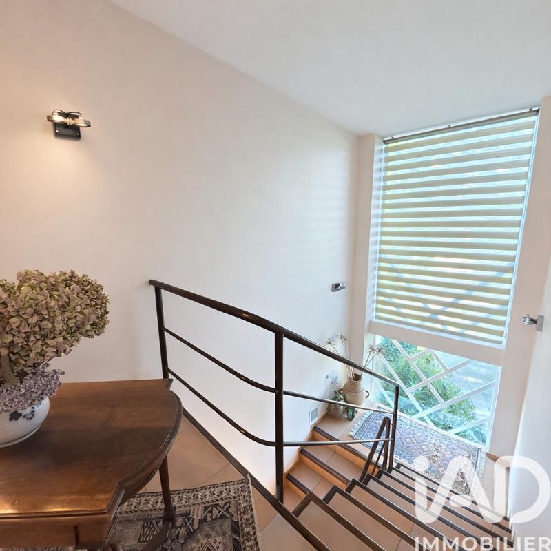 Maison - 350 m² - 6 pièces