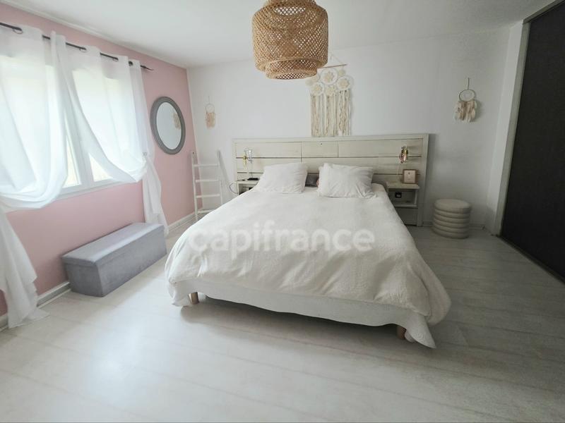 Maison - 190 m² - 6 pièces