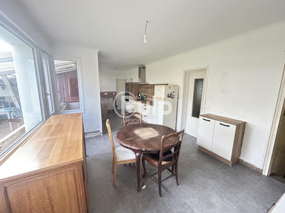 Maison de ville - 143 m² - 10 pièces