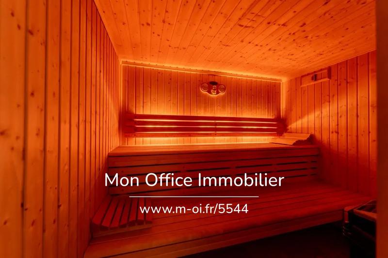 Villa - 310 m² - 5 pièces