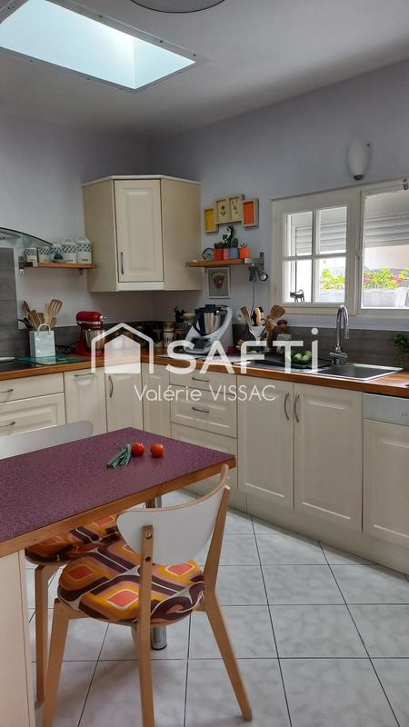 Maison - 104 m² - 6 pièces