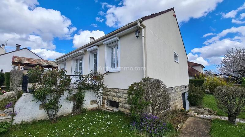 Maison - 85 m² - 5 pièces