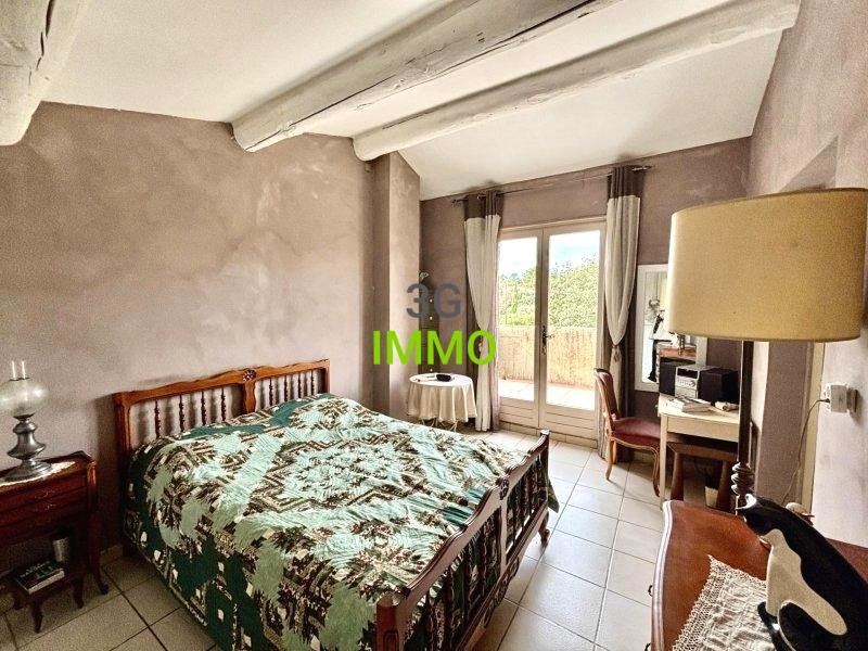 Villa - 134 m² - 6 pièces