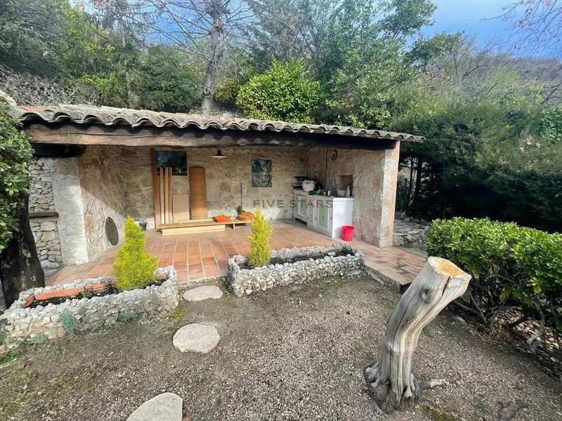 Villa - 300 m² - 7 pièces