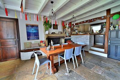 Maison - 190 m² - 7 pièces