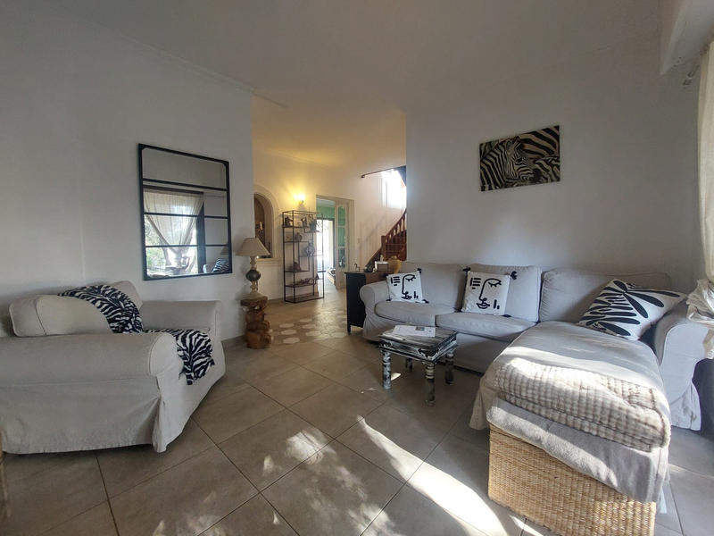 Maison - 117 m² - 5 pièces