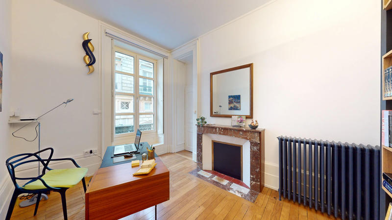 Appartement - 142 m² - 5 pièces