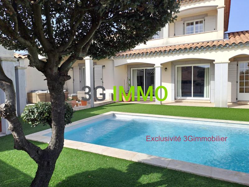 Maison traditionnelle - 173 m² - 6 pièces