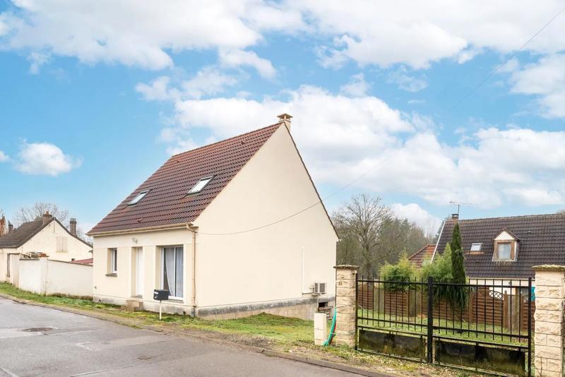 Maison - 89 m² - 5 pièces