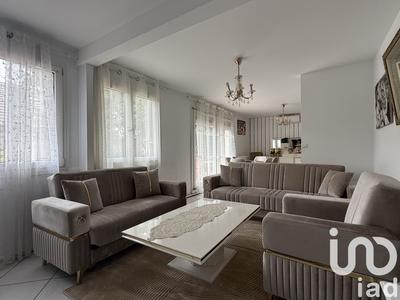 Maison - 154 m² - 9 pièces