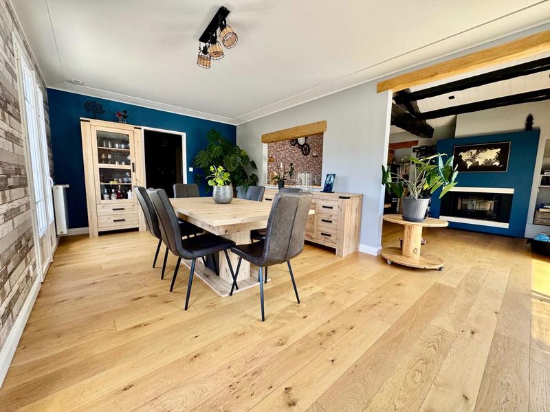 Maison - 165 m² - 6 pièces