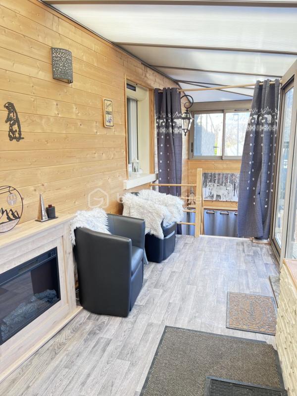 Appartement - 100 m² - 5 pièces