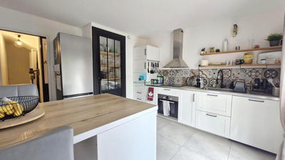 Maison - 101 m² - 4 pièces