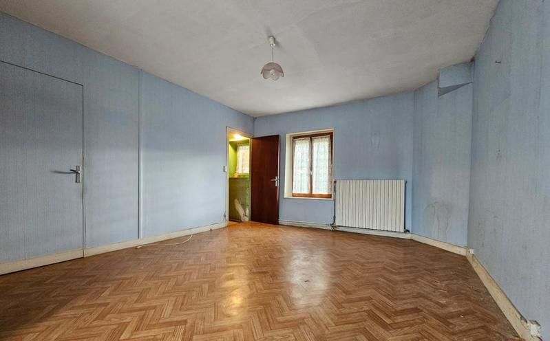 Maison - 93 m² - 4 pièces