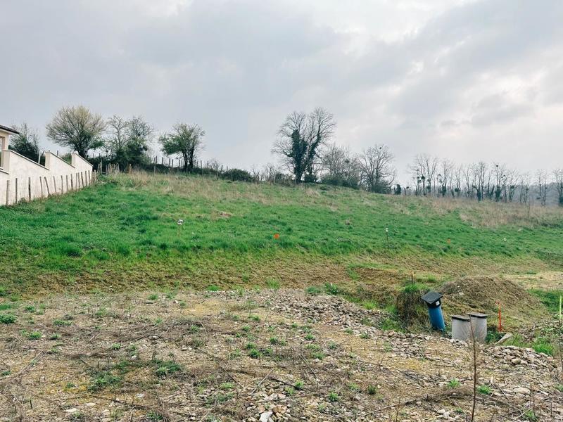 Terrain constructible - 263 m²