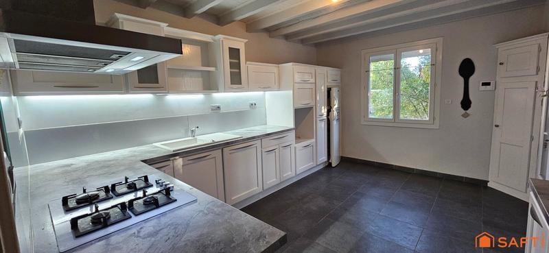 Maison - 130 m² - 7 pièces