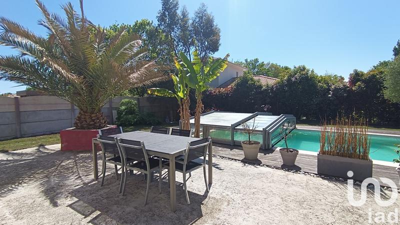 Maison - 176 m² - 7 pièces