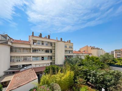 Appartement - 49 m² - 2 pièces