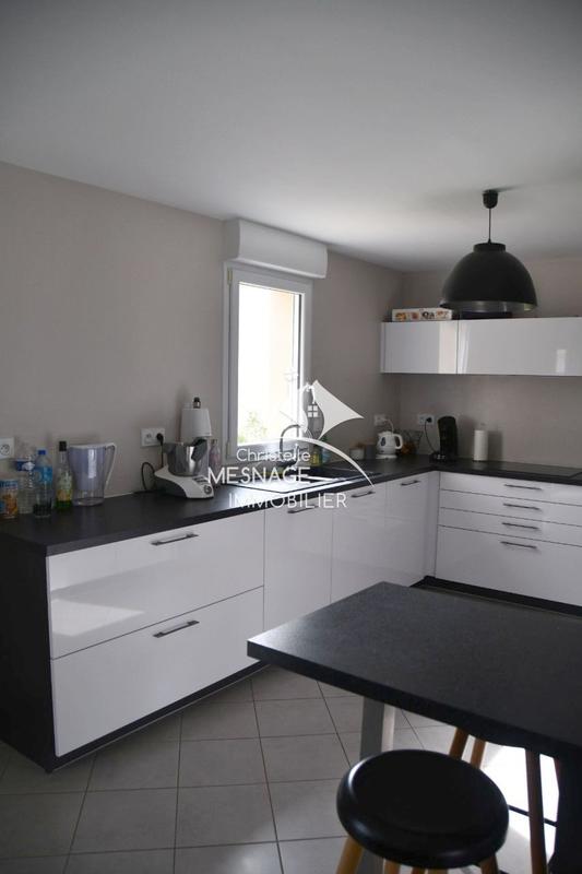 Maison - 110 m² - 6 pièces