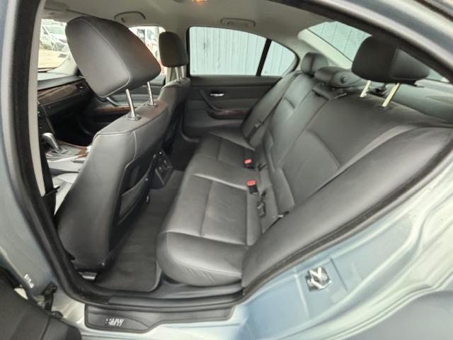 Bmw 330d Série 3 V (E90) 231ch Luxe