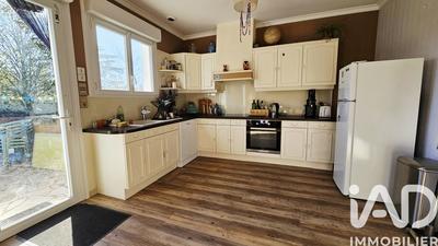 Maison - 132 m² - 7 pièces