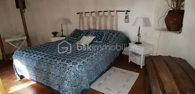 Maison d'architecte - 270 m² - 6 pièces