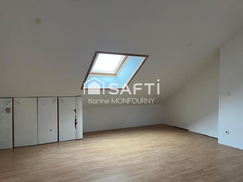 Maison - 95 m² - 5 pièces