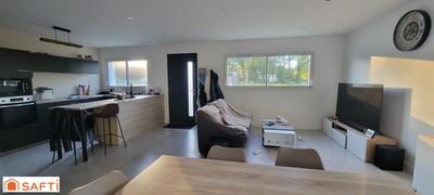 Maison - 74 m² - 4 pièces