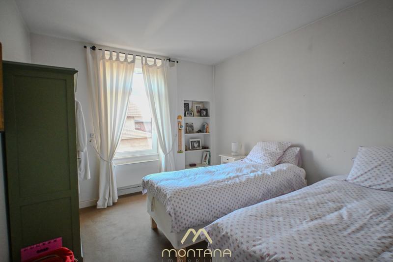 Maison - 213 m² - 7 pièces