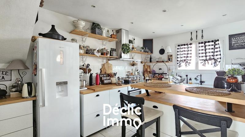 Maison - 94 m² - 4 pièces