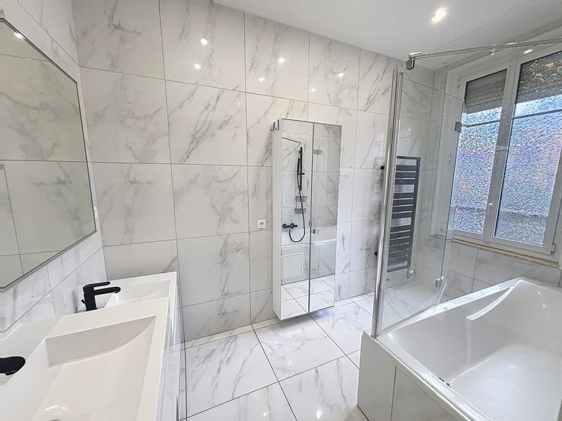 Appartement bourgeois - 158 m² - 6 pièces