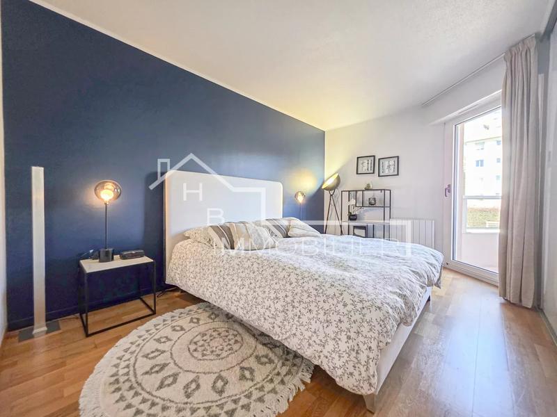 Appartement - 97 m² - 3 pièces