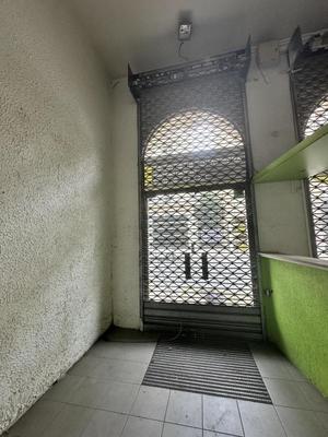 Local commercial - 80 m²